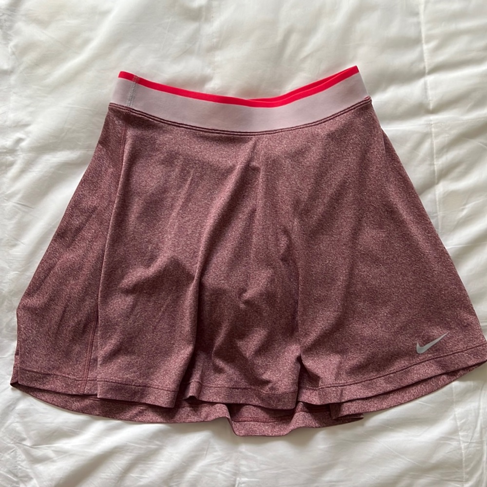 Nike high wasted tennis skirt